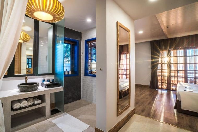 Deluxe Double Beach Front